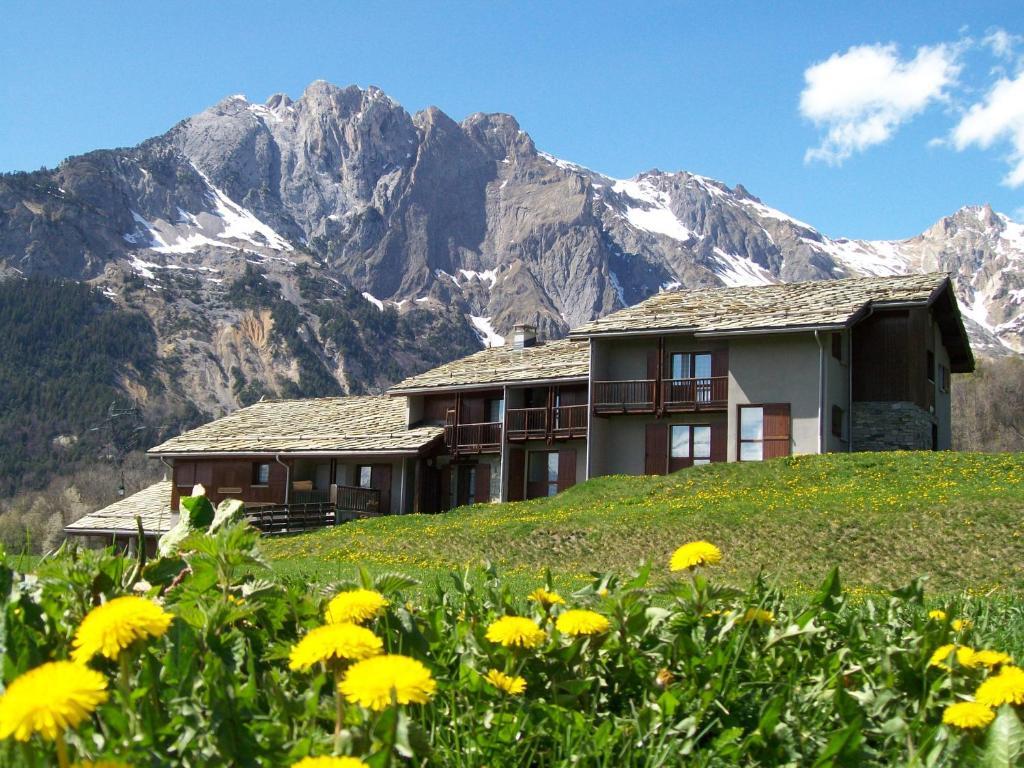 Gite Le Shantone Hotel Saint-Michel-de-Maurienne Kültér fotó